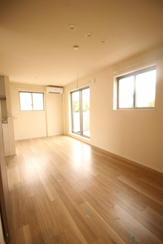 神明貸家A棟の居間・リビング