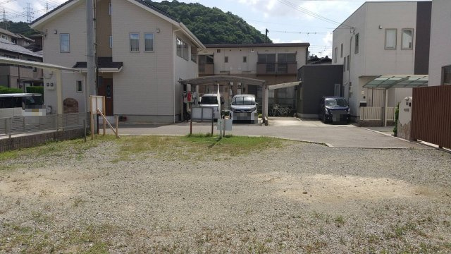 姫路市辻井7丁目／売土地の前面道路含む現地写真