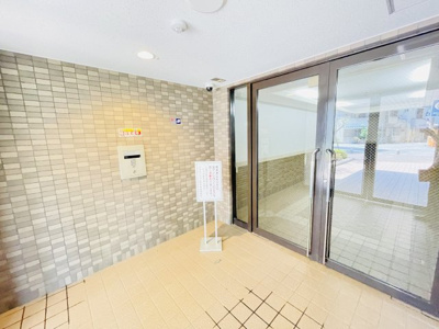 【エントランス】 | クラウンハイム弁天町