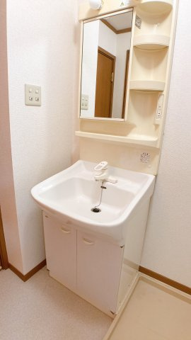 カリーノAの独立洗面台