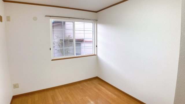 カリーノAの洋室