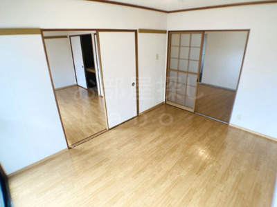 【居間・リビング】 | サンライトハイツ