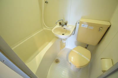 【浴室】 | フルーレゾン神戸パートⅡ | お風呂です