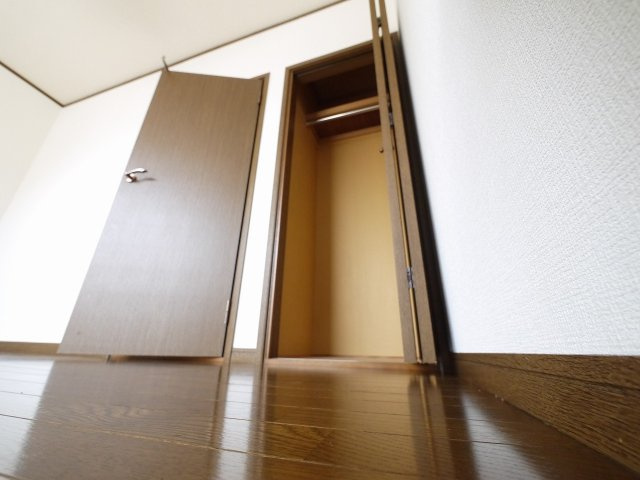 ハイツニューアイリスの収納