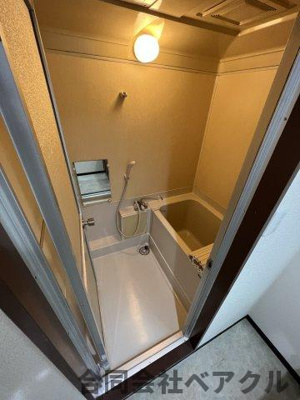 【浴室】 | ヴォール・ヴォラン