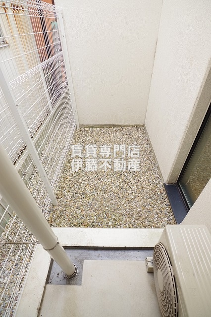 COZY大曽根のバルコニー