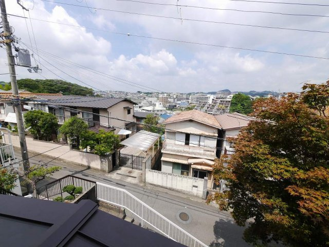 鈴蘭台東町2丁目貸家の展望