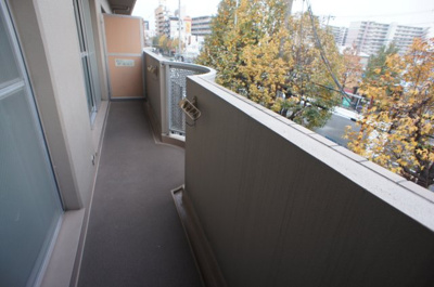 【バルコニー】 | メルベーユ・シャンブル