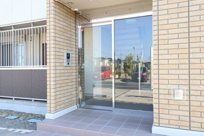 MOTOWN HOUSE（モータウンハウス）のエントランス