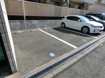 【駐車場】 | アイボリコート