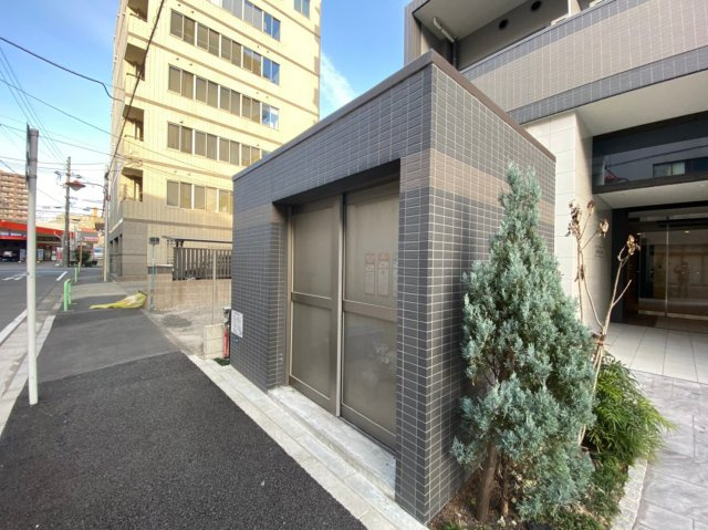 【その他共用部分】 | プティフルール | 専用ゴミ置き場です