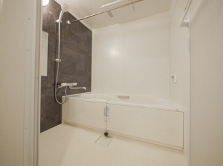 【浴室】 | メゾンMT北野
