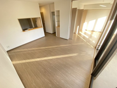 【居間・リビング】 | プレミール桃山台