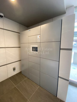 【その他共用部分】 | フォーリアライズ阿波座ウェスト | エントランスには荷物の受け取りに便利な宅配ボックス設置！