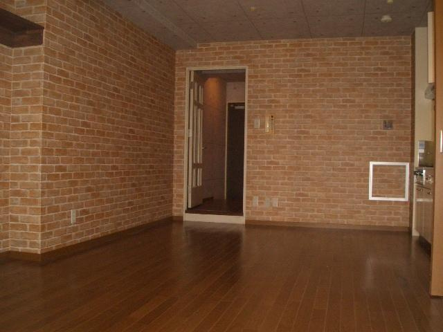 【洋室】 | ルモン東梅田