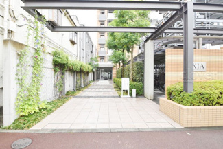 【外観】 | エントランス　オートロック付き