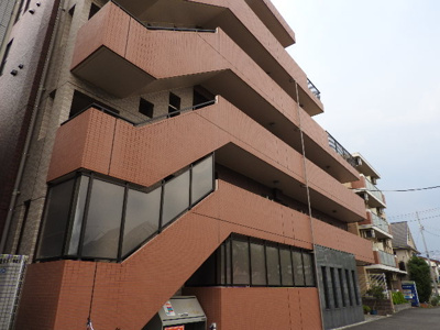 【外観】 | センターフィールド | 目の前は桜並木♪