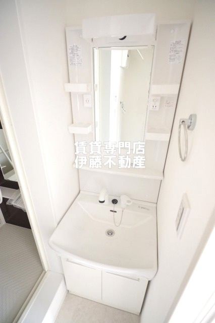 プリシェール杉栄の洗面所