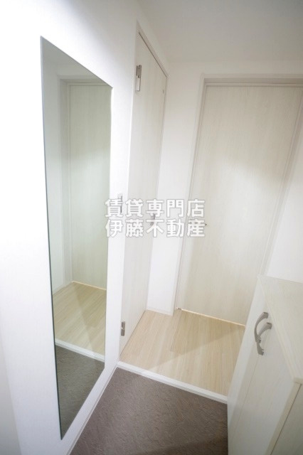 プリシェール杉栄の玄関