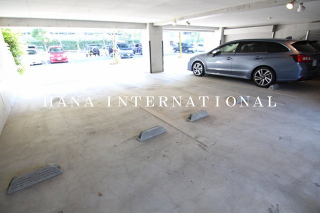 クレインヒルズの駐車場|クレイン　ヒルズ　駐車場(^O^)／