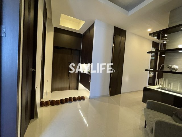 セイワパレス玉造の玄関