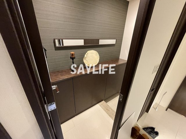 セイワパレス玉造の玄関