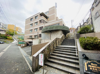 【外観】 | 総戸数３９戸、平成２０年１０月築、管理人は巡回勤務につき管理体制良好です♪