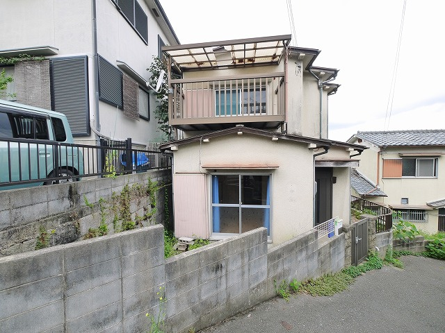 西松ケ丘戸建（7-22）の外観