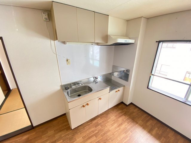 沼善ハイツのキッチン