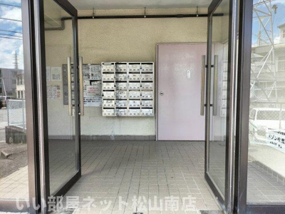 【エントランス】 | メゾン吹鳳