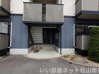 【エントランス】 | リヴェールＳＡＣＨＩ