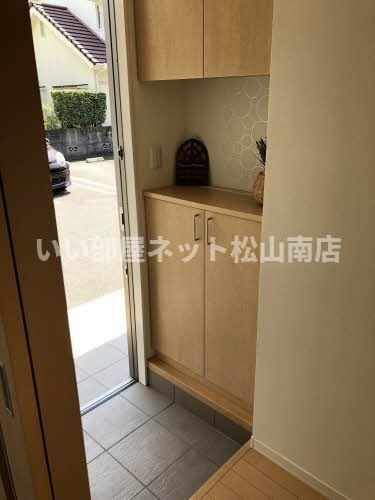 【玄関】 | ハーベスト土居田