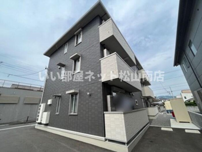 【外観】 | リヴェール中村