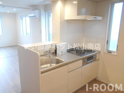 【キッチン】 | リヴェール中村