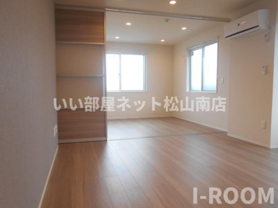 【内装】 | リヴェール中村