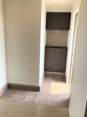 【玄関】 | トスカーナガーデン　B棟