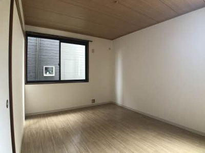 【内装】 | ファミール川原