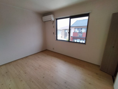 【居間・リビング】 | ヴェル　フレール　C棟