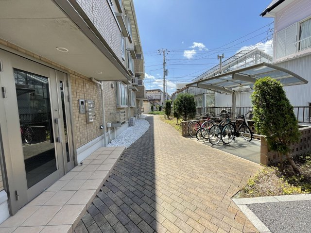 ソレーユソシア柏のエントランス