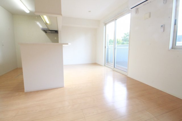 レコルトCの居間・リビング