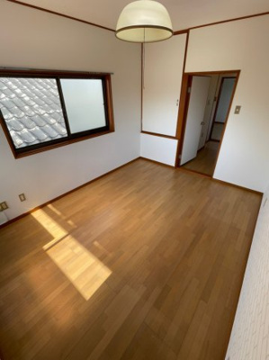 【寝室】 | 総持寺駅前戸建