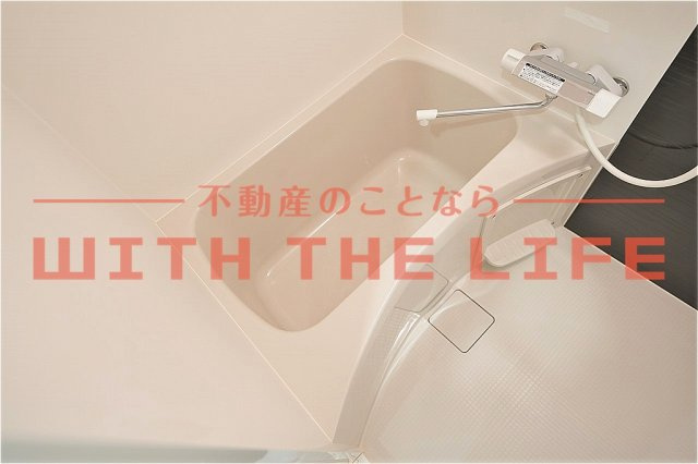 ＡＤＣ基山プルミエ【キャッシュバック対象の物件】の浴室|きれいなお風呂です