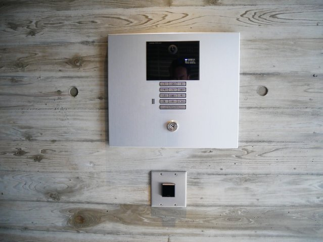 【セキュリティ】 | クローバー・レジデンス桑津