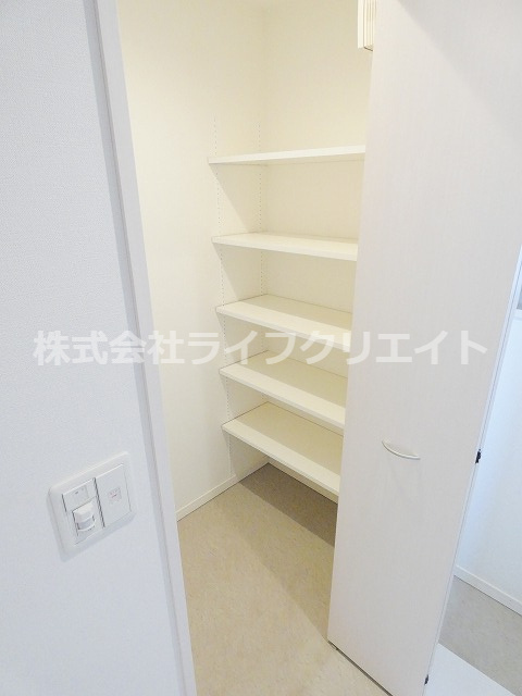 YamazakiSekiyuBLDの設備