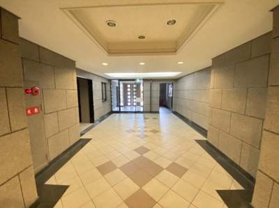 【ロビー】 | レスカーラ緑地公園