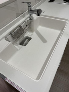 【キッチン】 | シンク。伸縮シャワーヘッドです。