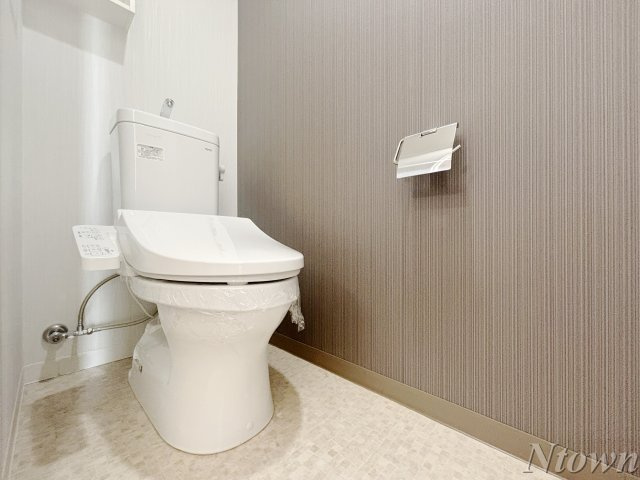 【トイレ】 | グランツェ名駅太閤通 | 落ち着いた色調のトイレです