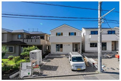 【前面道路含む現地写真】 | 藤沢市渡内4丁目　新築1号棟