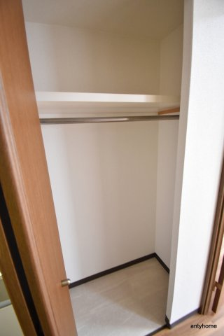 パラシオ塚本2　仲介手数料無料の収納
