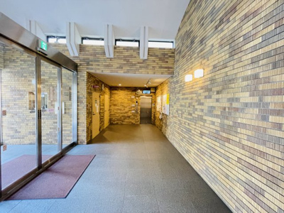 【エントランス】 | ファミール弁天町パークサイド